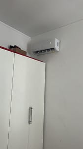 DCFA8CE8-0E7D-45A5-BDFB-4E7F93F26960