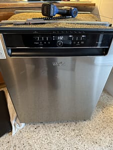 lavastoviglie Whirlpool